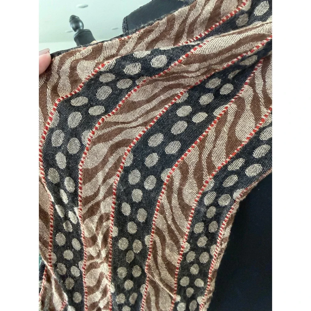 Liz Claiborne Scarf Womens OS Brown Black Eclectic Bohemian Neutral Artsy Soft‎
